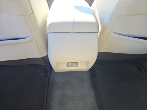 Used 2021 Nissan Altima 2.5 SV w/ SV Premium Package image 11