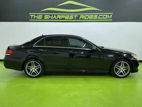 Used 2016 Mercedes-Benz E 350 4MATIC Sedan w/ Premium Package image 11