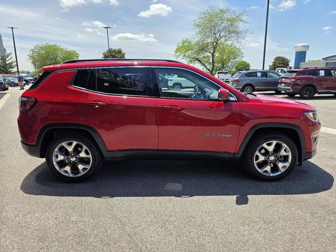 Used 2021 Jeep Compass Limited FWD image 12