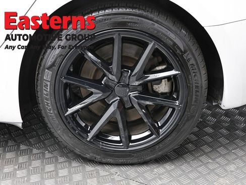 Used 2023 Tesla Model 3 Standard Range RWD image 8