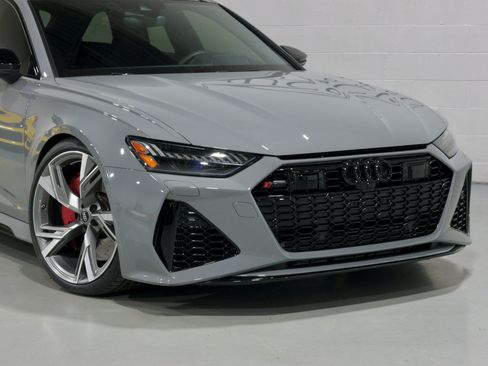 Used 2021 Audi RS 6 AWD/4WD image 36