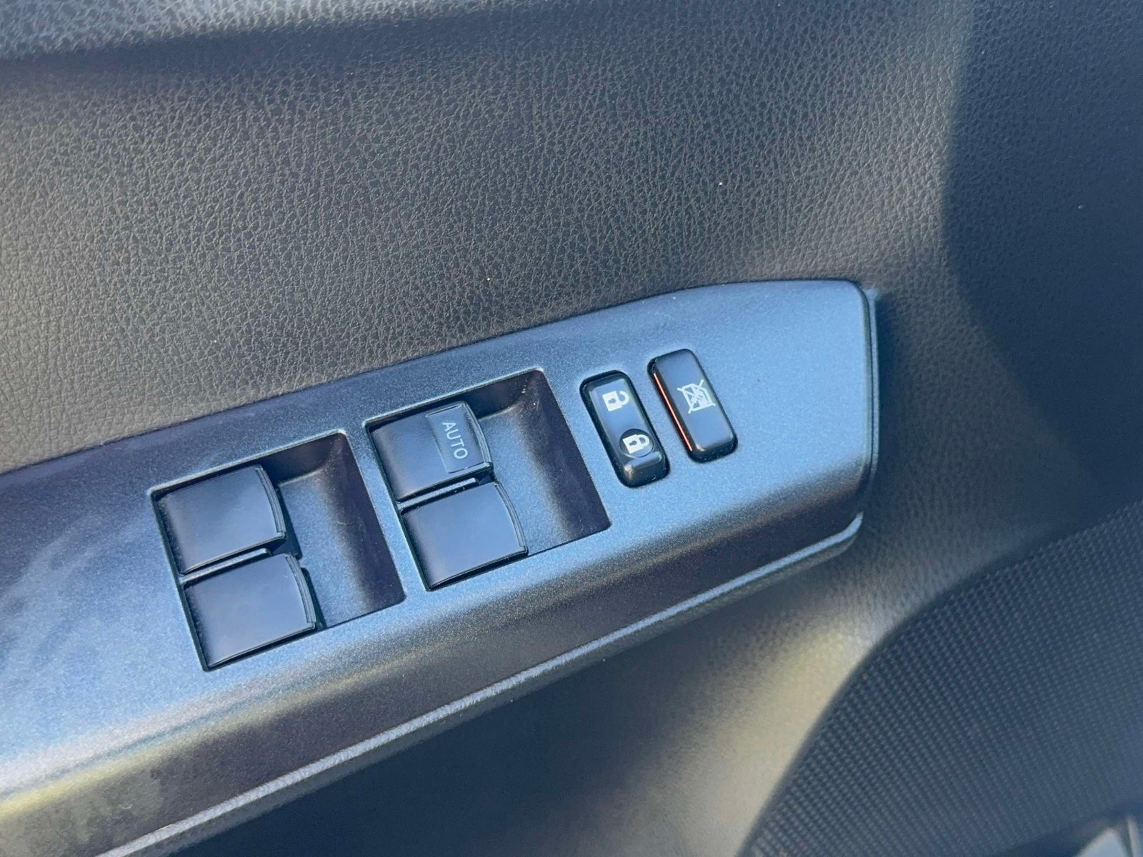 Used 2016 Toyota RAV4 XLE w/ Convenience Package AWD/4WD image 22