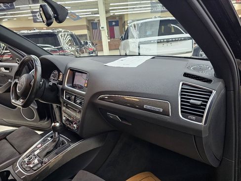 Used 2016 Audi SQ5 Premium Plus w/ Technology Package AWD/4WD image 23