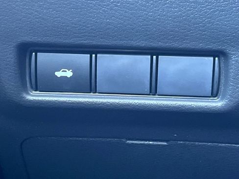 New 2026 Nissan Sentra SV w/ Floor Mat Package FWD image 19