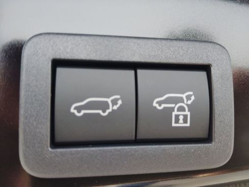 New 2026 Toyota RAV4 XSE AWD/4WD image 12