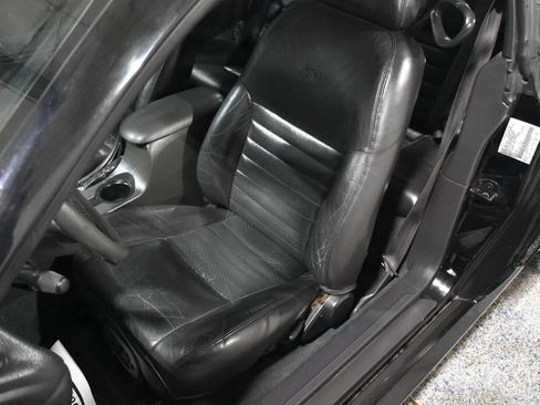 Used 2002 Ford Mustang GT image 13