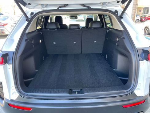 Used 2025 MAZDA CX-50 AWD 2.5 S w/ Premium Package image 34