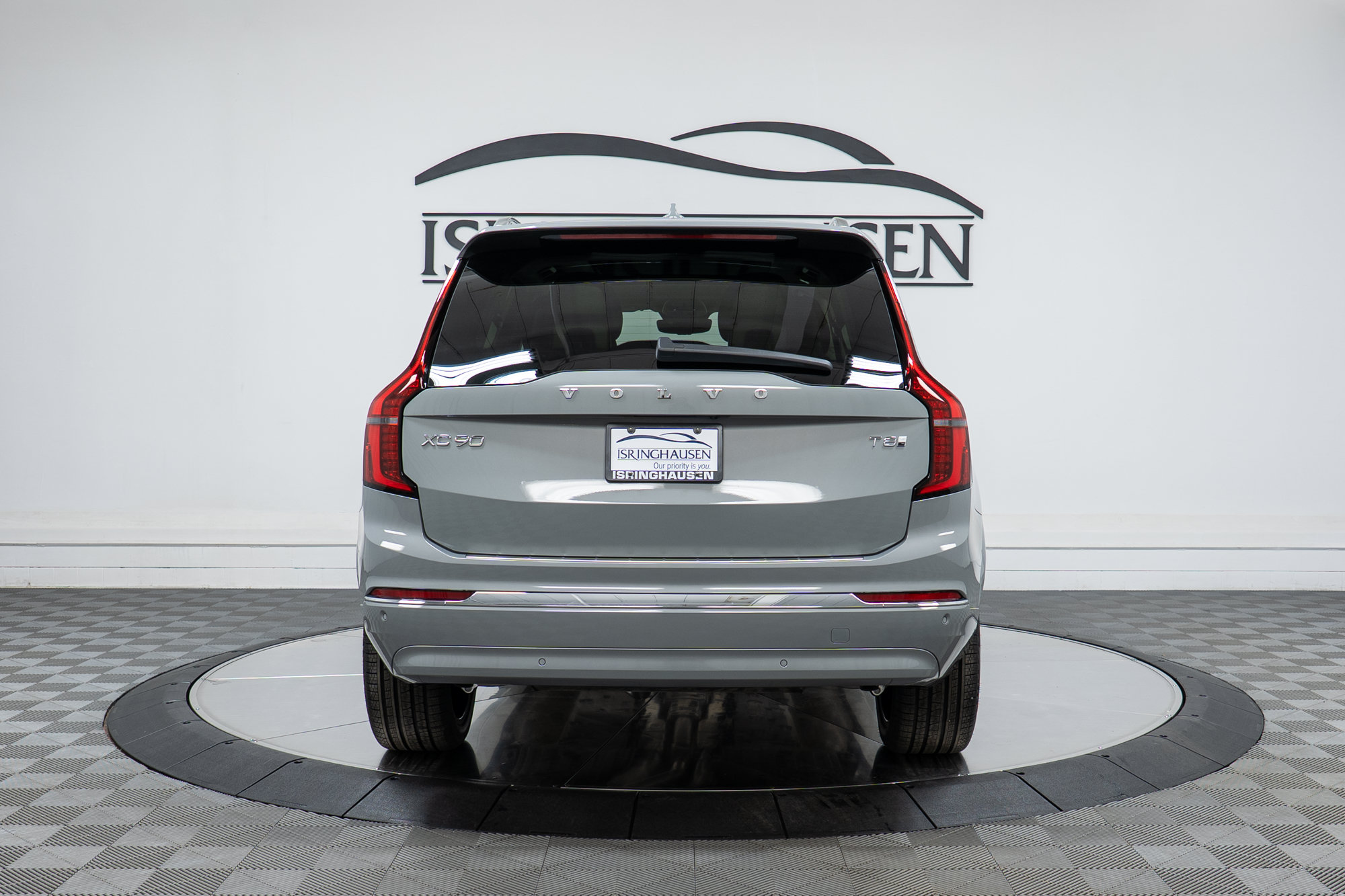 New 2026 Volvo XC90 T8 Plus w/ Protection Package Premier AWD/4WD image 6
