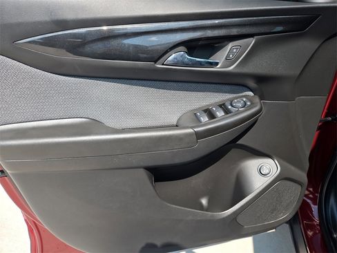 Used 2024 Chevrolet TrailBlazer LT w/ Convenience Package image 32