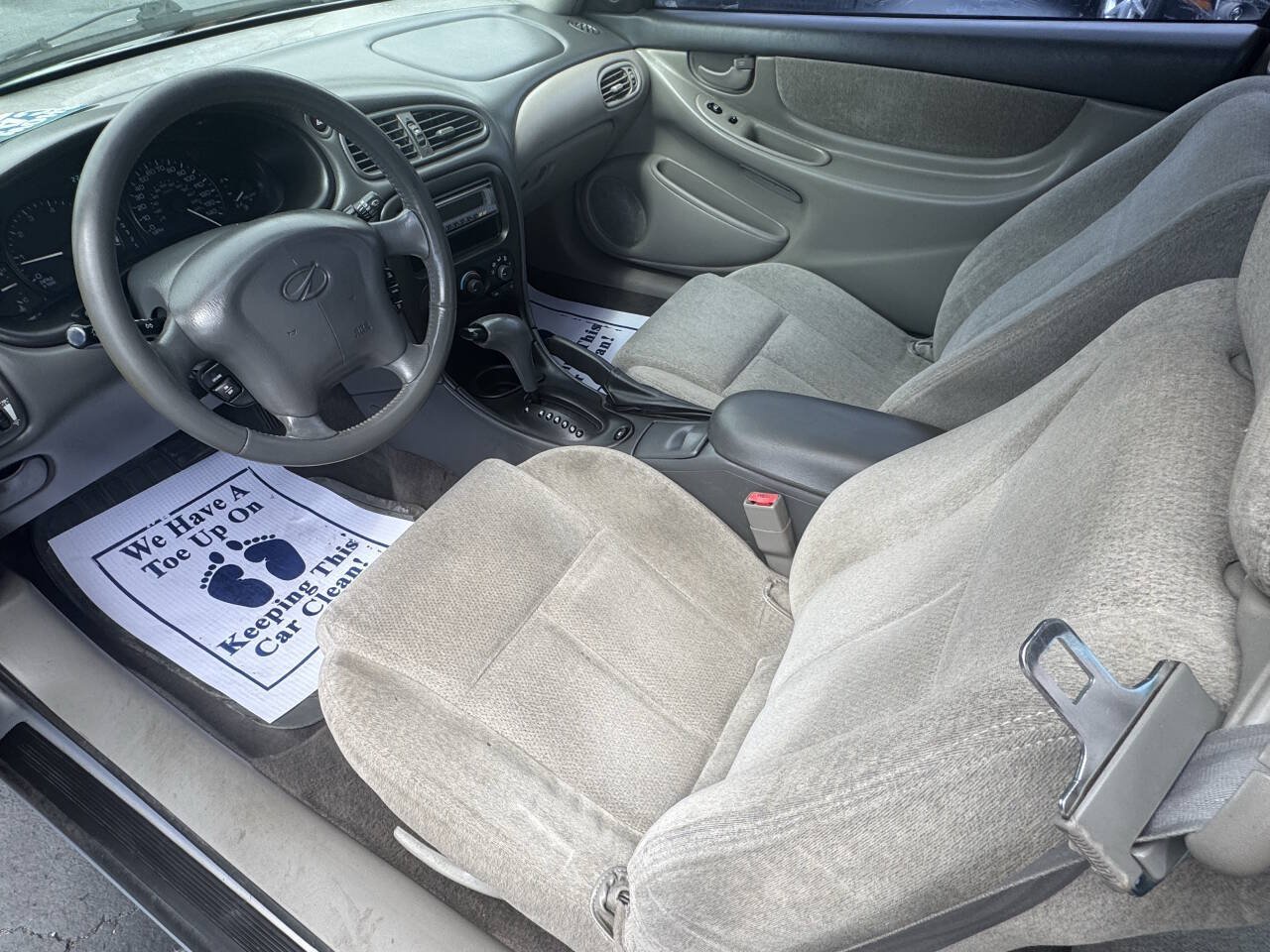 Used 1999 Oldsmobile Alero GL w/ GL3 Equipment Pkg FWD image 17