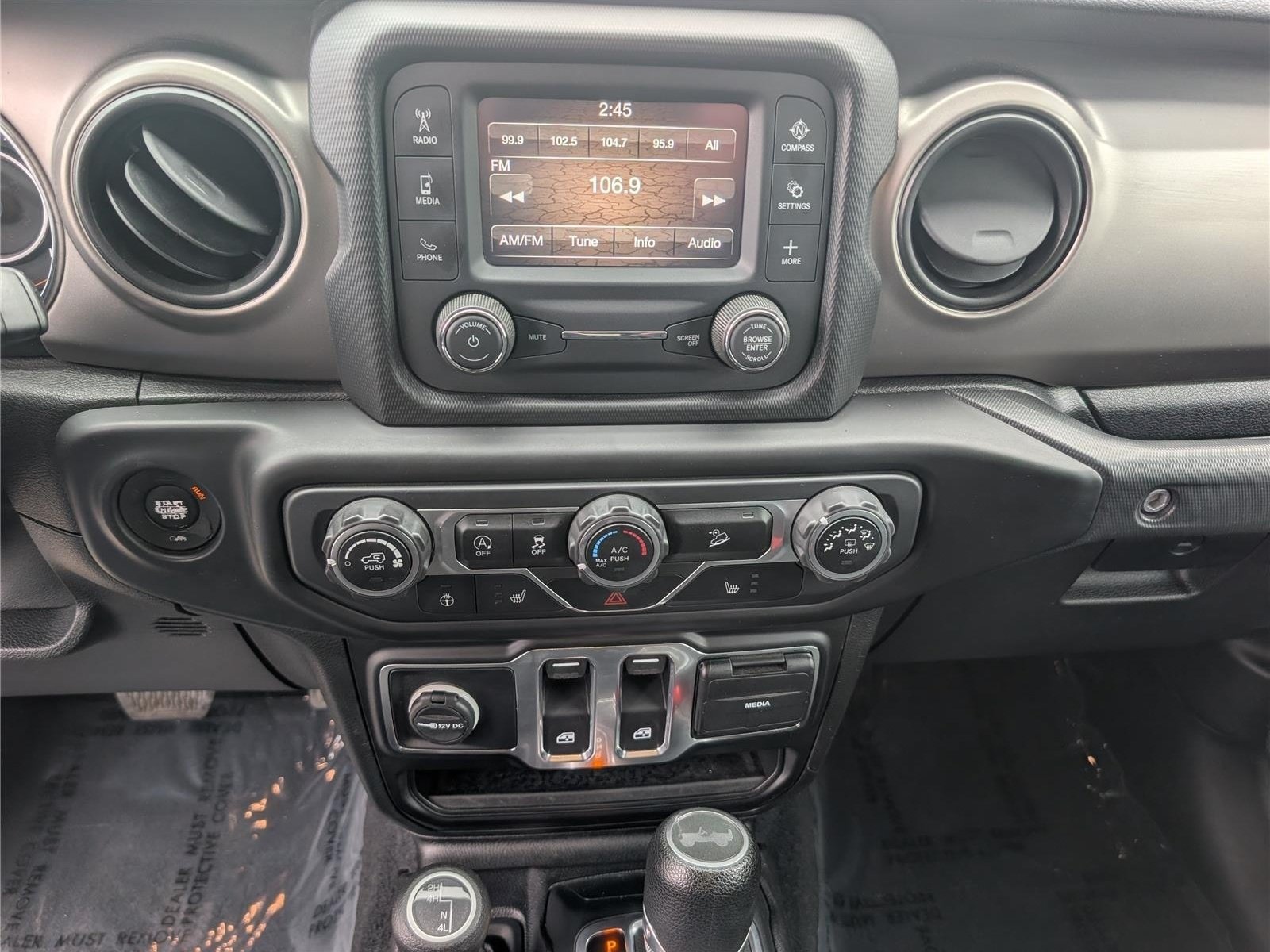 Used 2020 Jeep Wrangler Sport AWD/4WD image 17
