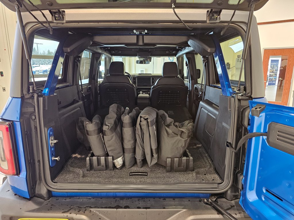 Used 2024 Ford Bronco Big Bend w/ Sasquatch Package AWD/4WD image 39