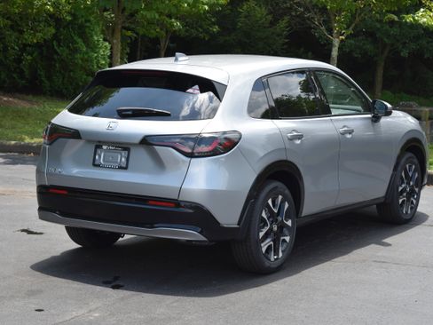 New 2026 Honda HR-V EX-L image 8