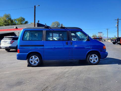 Used 2002 Volkswagen Eurovan MV image 6