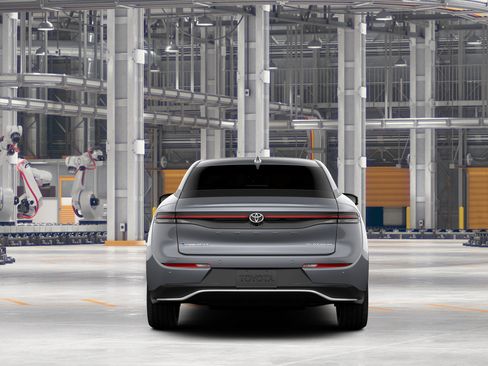 New 2026 Toyota Crown Platinum AWD/4WD image 39