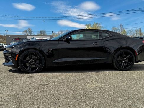 Used 2017 Chevrolet Camaro SS RWD image 6