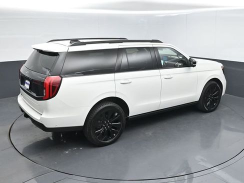 Certified 2025 Ford Expedition Platinum w/ Stealth Appearance Package AWD/4WD image 48
