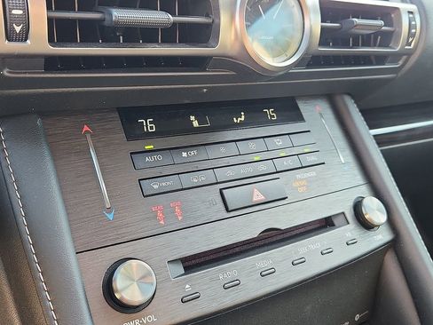 Used 2022 Lexus RC 300 image 17