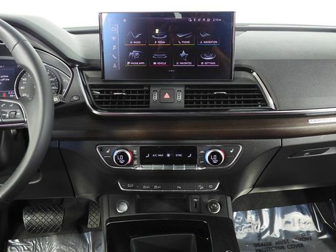 Used 2023 Audi Q5 2.0T Premium image 25