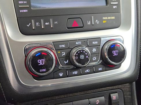 Used 2017 GMC Acadia Limited SLT image 32