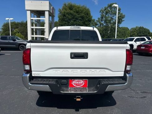 Used 2023 Toyota Tacoma SR5 RWD image 8
