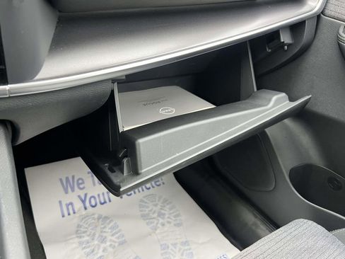 Used 2023 Nissan Rogue SV image 34