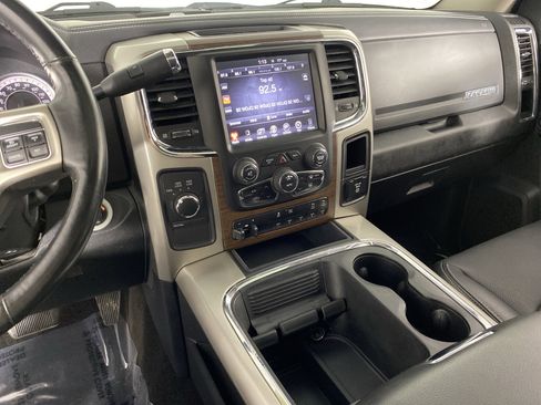 Used 2017 RAM 2500 Laramie w/ Convenience Group AWD/4WD image 29