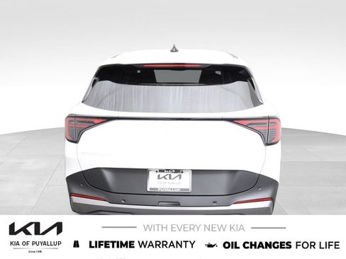 New 2026 Kia Sportage EX FWD image 6