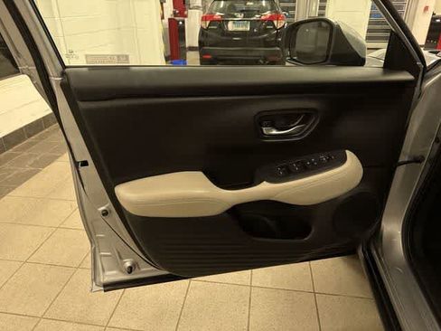 Certified 2023 Honda HR-V LX image 28