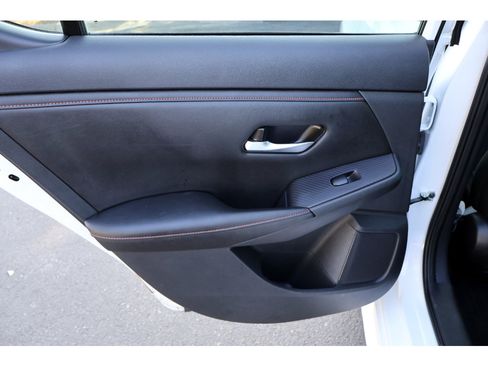 Used 2024 Nissan Sentra SR FWD image 21