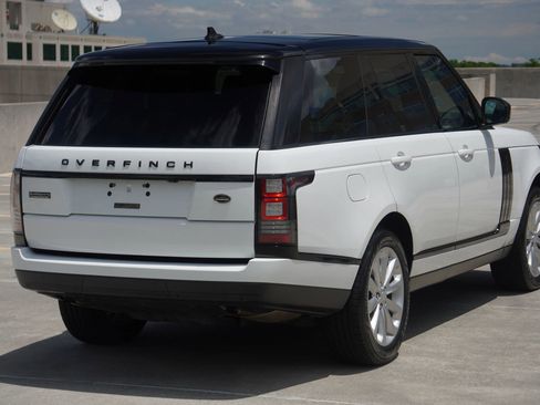 Used 2016 Land Rover Range Rover HSE image 16