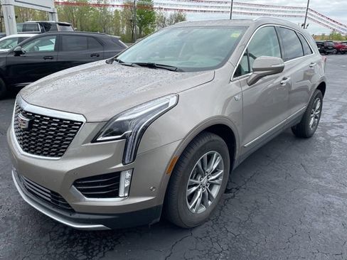 Used 2022 Cadillac XT5 Premium Luxury w/ Technology Package AWD/4WD image 1