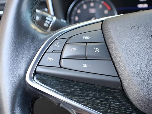 Used 2020 Cadillac XT5 Premium Luxury image 23