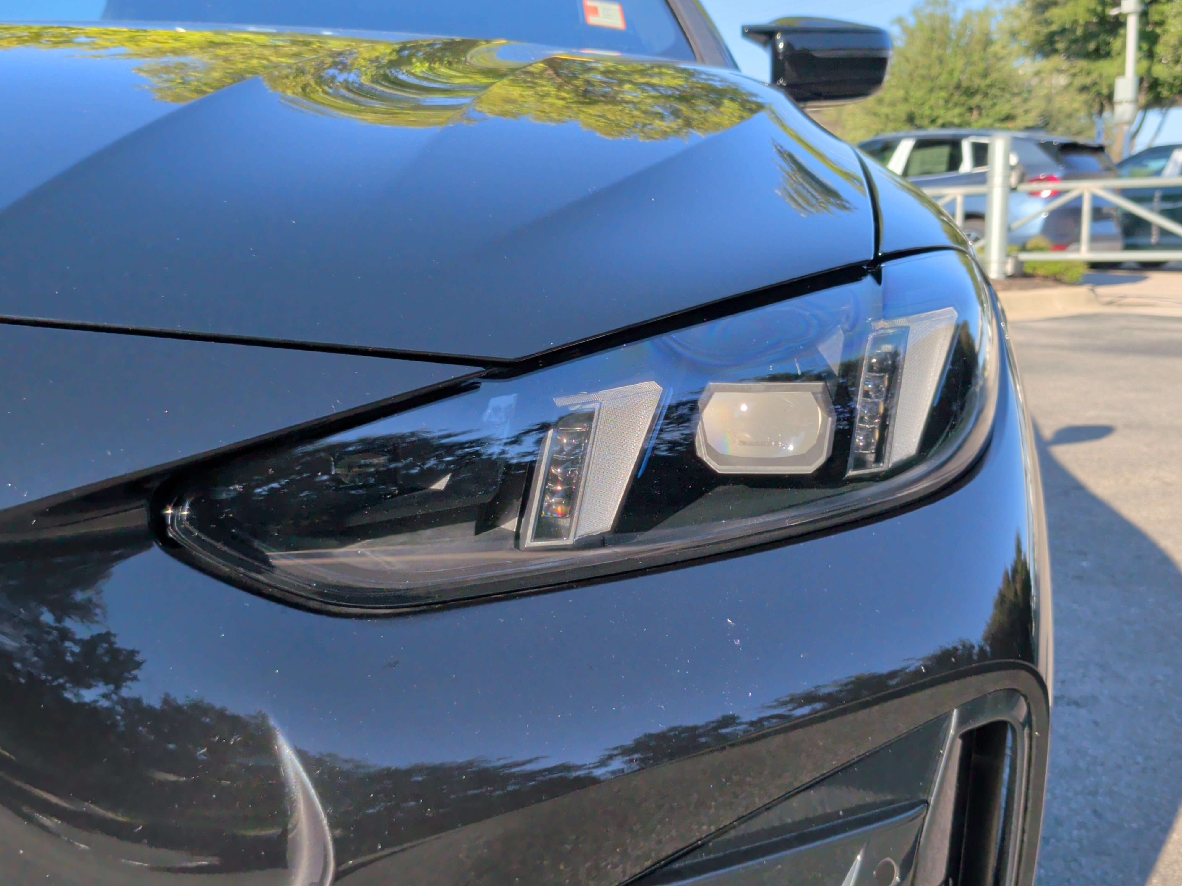 Used 2026 BMW M440i Coupe w/ Premium Package RWD image 3