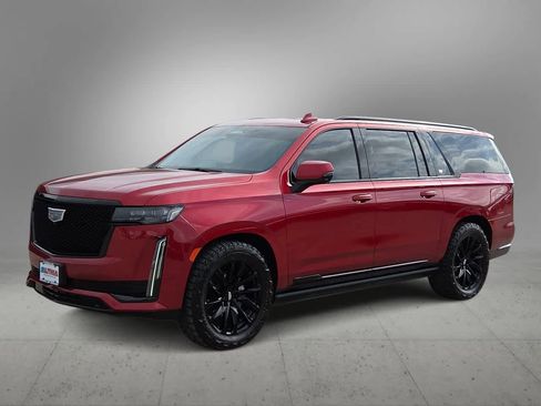 Used 2022 Cadillac Escalade ESV Sport Platinum AWD/4WD image 4