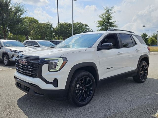 Used 2026 GMC Terrain Elevation w/ Elevation Premium Package AWD/4WD image 4
