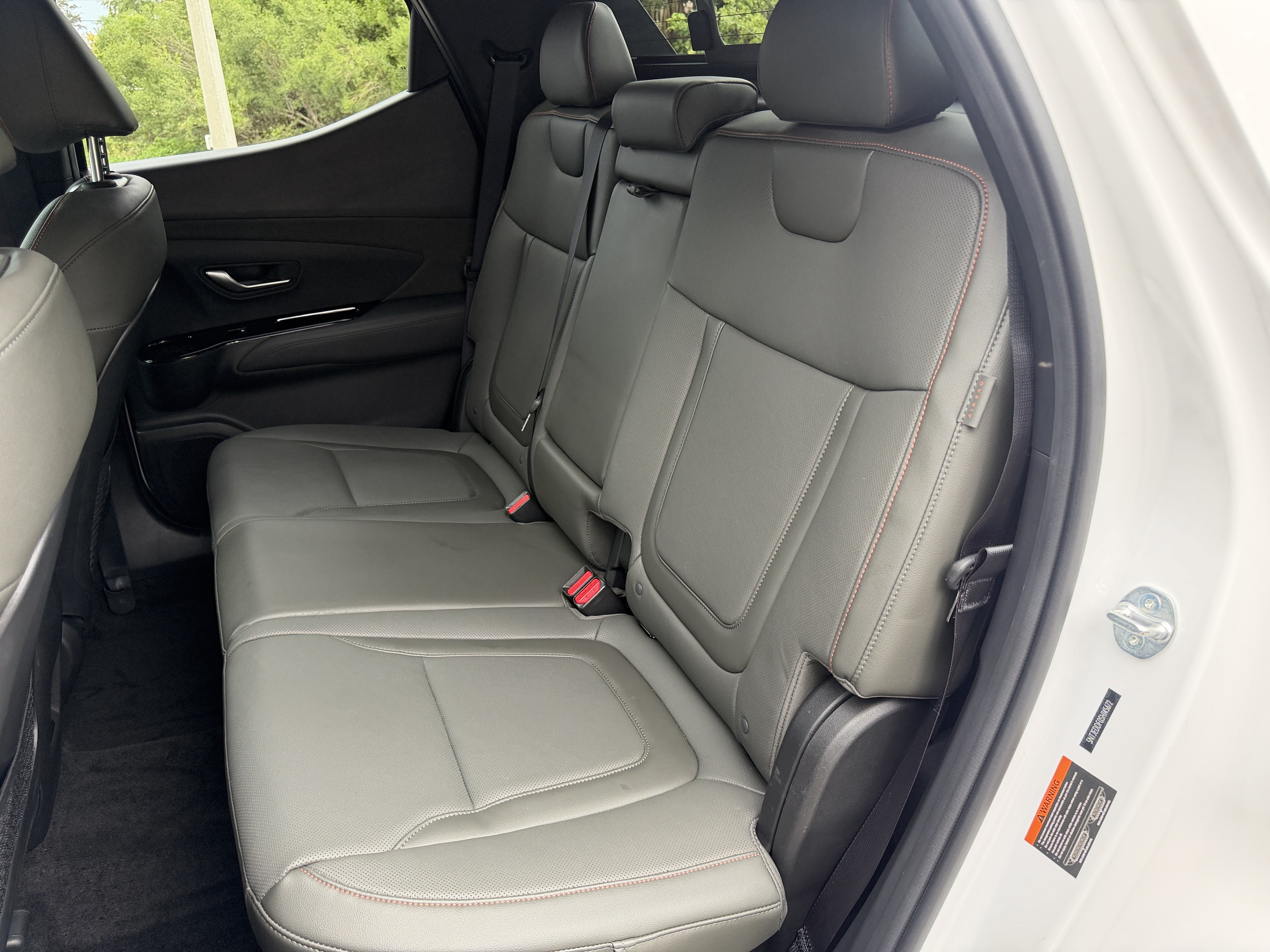 Used 2025 Hyundai Santa Cruz Limited AWD/4WD image 18