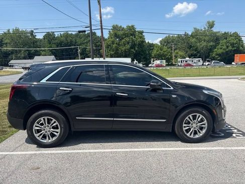 Used 2020 Cadillac XT5 Premium Luxury AWD/4WD image 4
