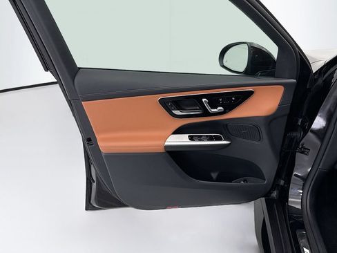 Certified 2026 Mercedes-Benz GLC 43 AMG 4MATIC image 22