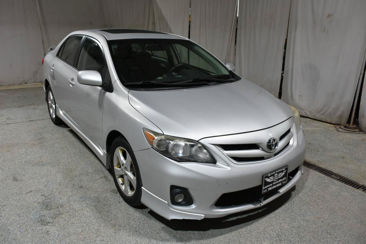 Used 2012 Toyota Corolla S FWD image 3