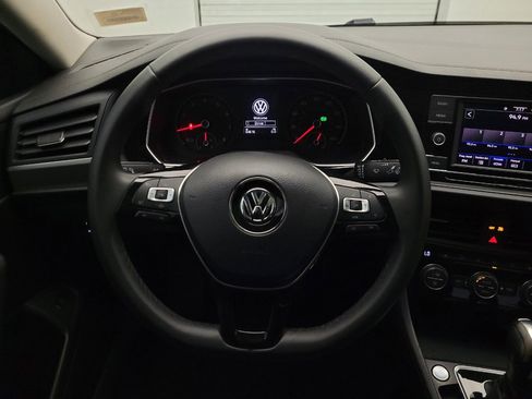 Used 2020 Volkswagen Jetta SE FWD image 22