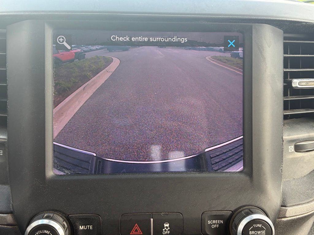 Used 2020 RAM 2500 Tradesman AWD/4WD image 2