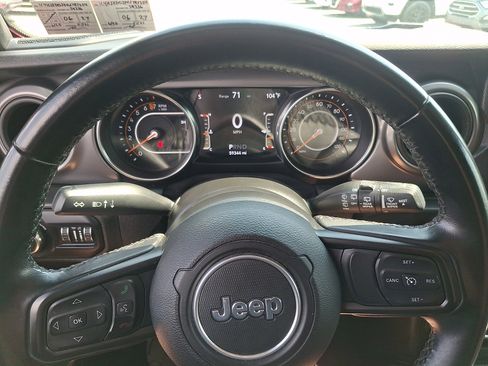 Used 2021 Jeep Wrangler Unlimited Sport AWD/4WD image 18