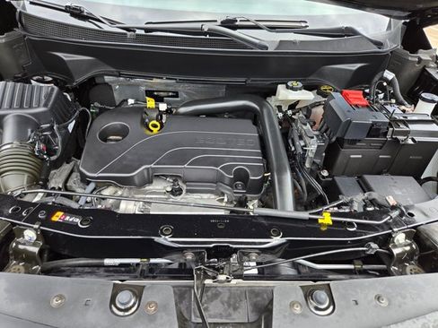 Used 2025 Chevrolet Equinox LT FWD image 22