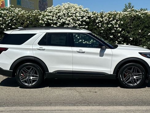 New 2026 Ford Explorer ST w/ Sun And Sound Package AWD/4WD image 8