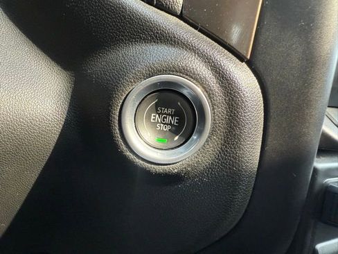 Used 2020 Chevrolet Silverado 1500 High Country w/ Technology Package image 12