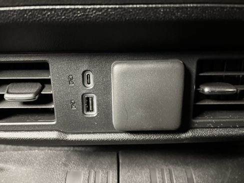 New 2026 GMC Sierra 1500 SLE AWD/4WD image 13