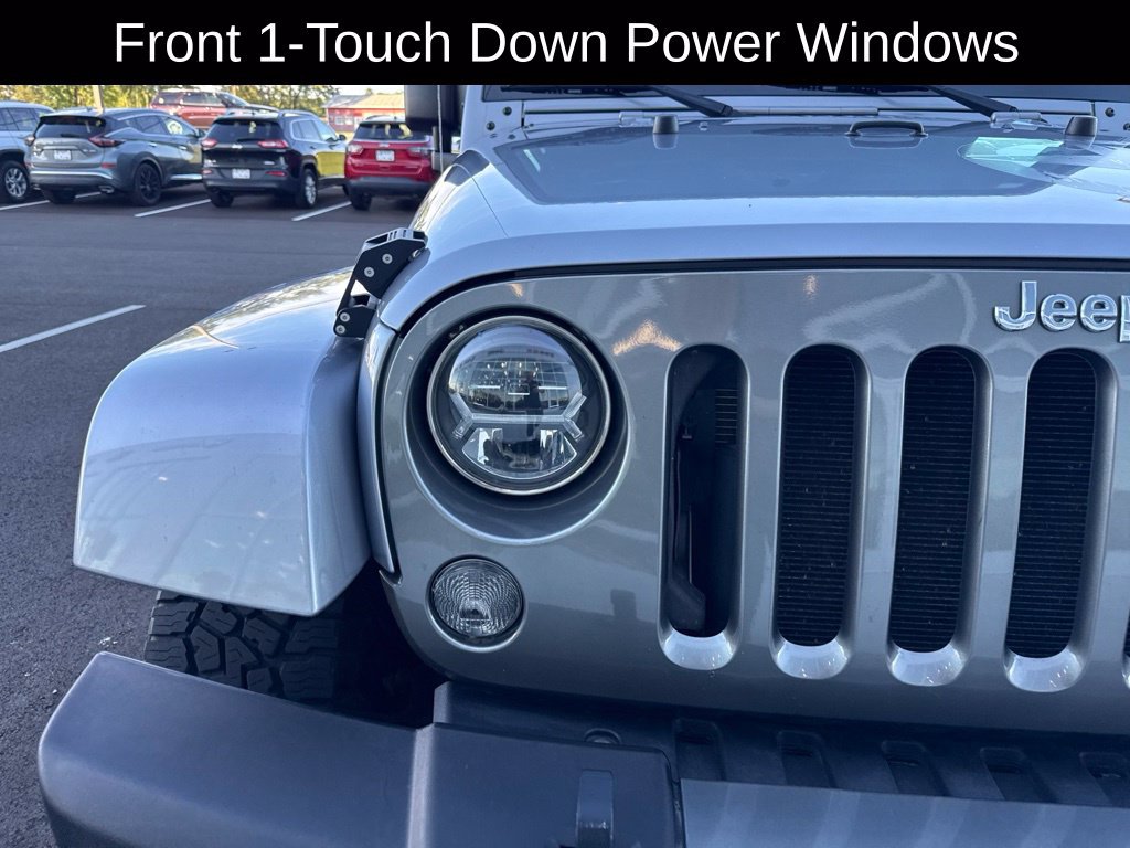 Used 2015 Jeep Wrangler Sport AWD/4WD image 11