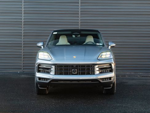 New 2026 Porsche Cayenne S image 11