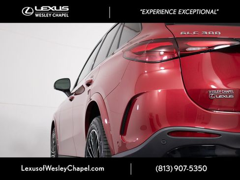 Used 2026 Mercedes-Benz GLC 300 image 9